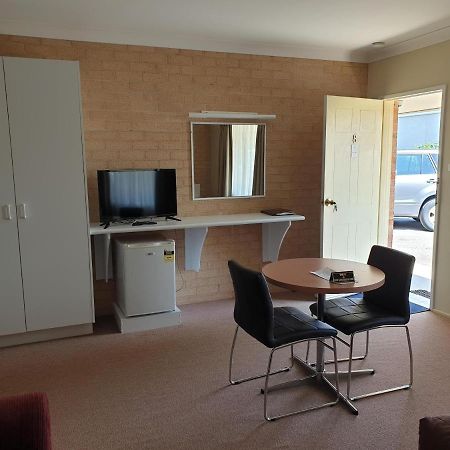 Blayney Central Motel Exterior photo
