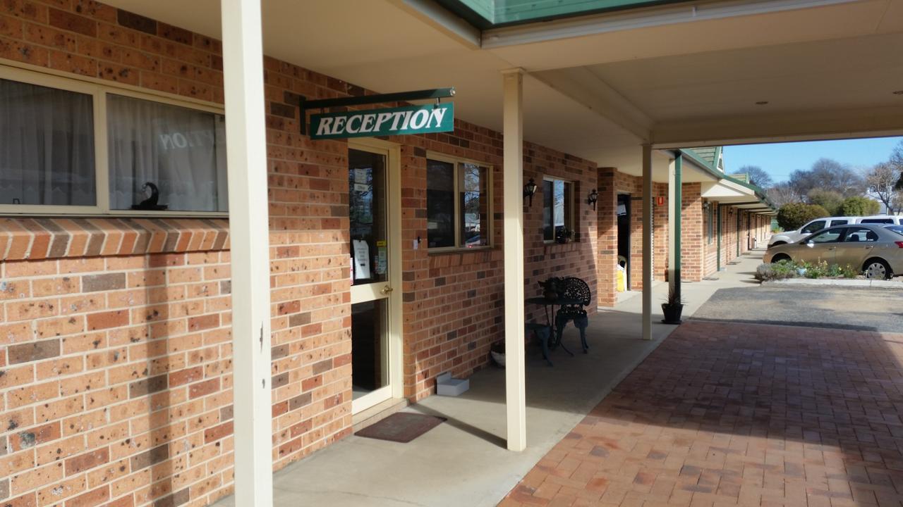 Blayney Central Motel Exterior photo